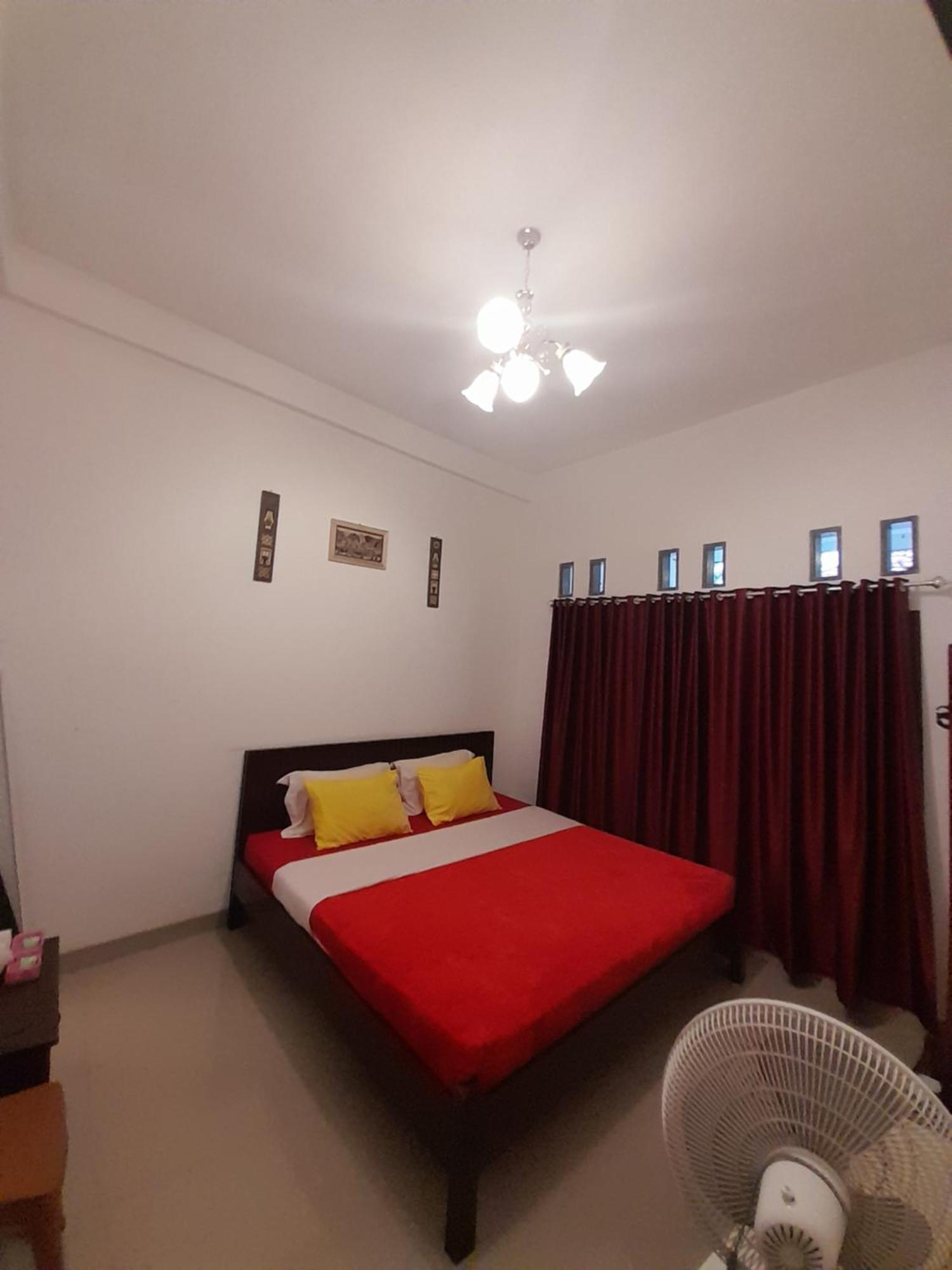 The Sanduk Homestay Rantepao Exterior photo